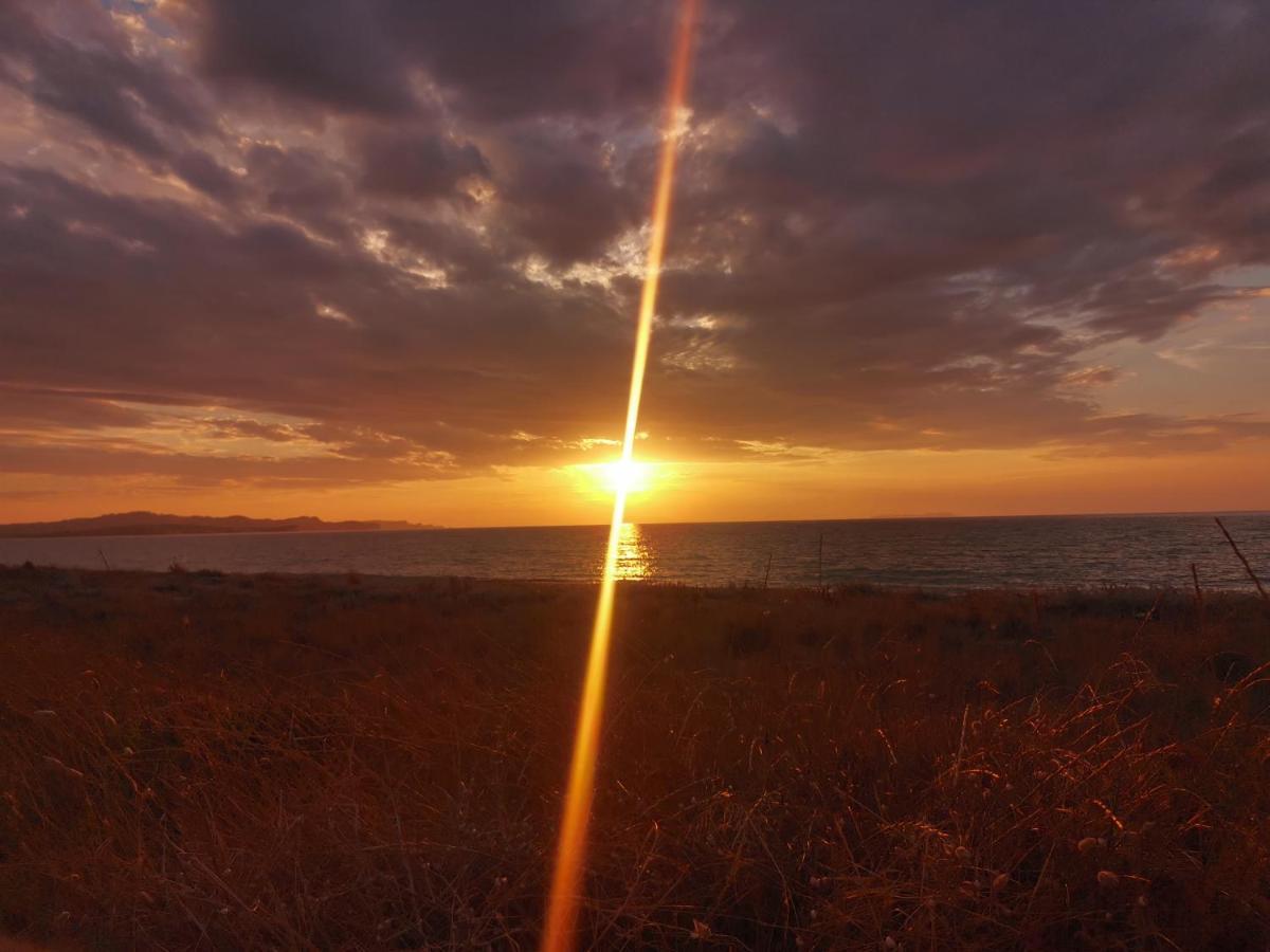 Sungate Villas Almiros Beach Екстер'єр фото