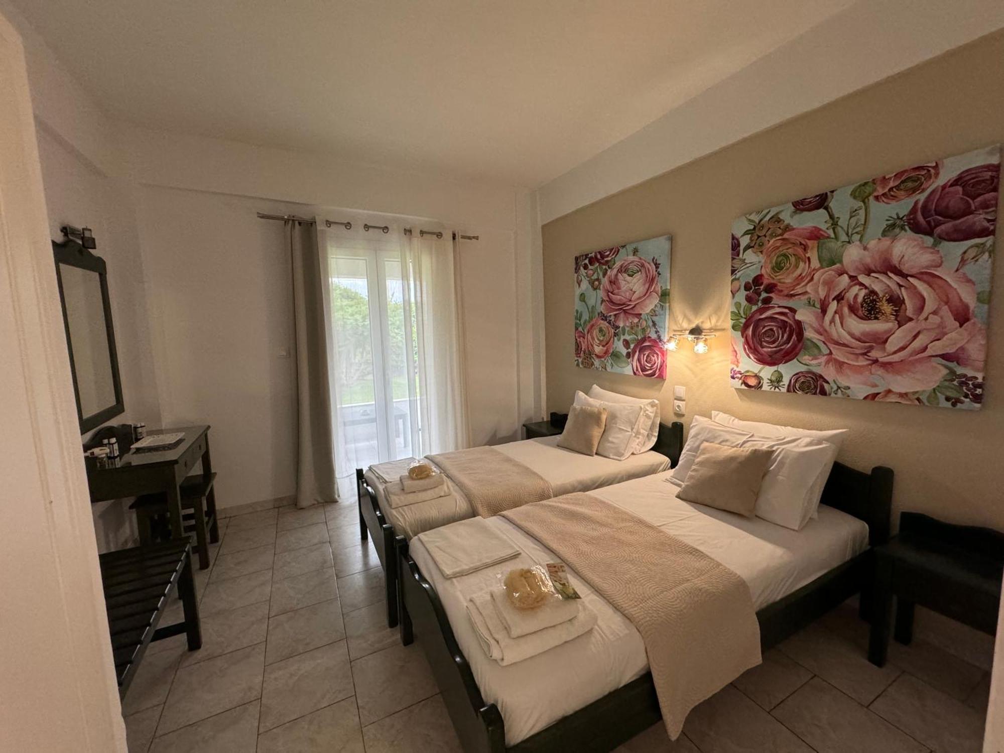 Sungate Villas Almiros Beach Екстер'єр фото