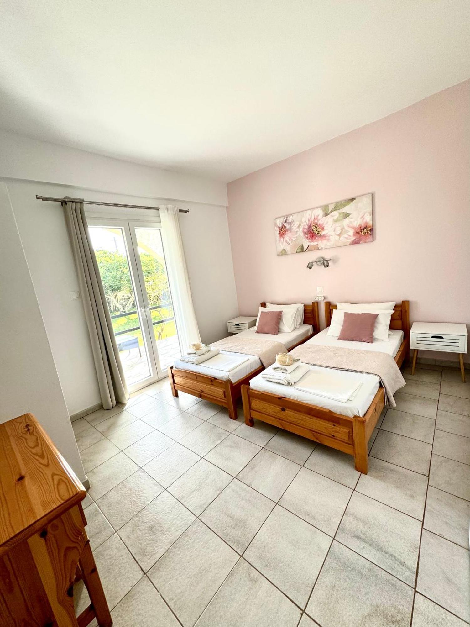 Sungate Villas Almiros Beach Екстер'єр фото