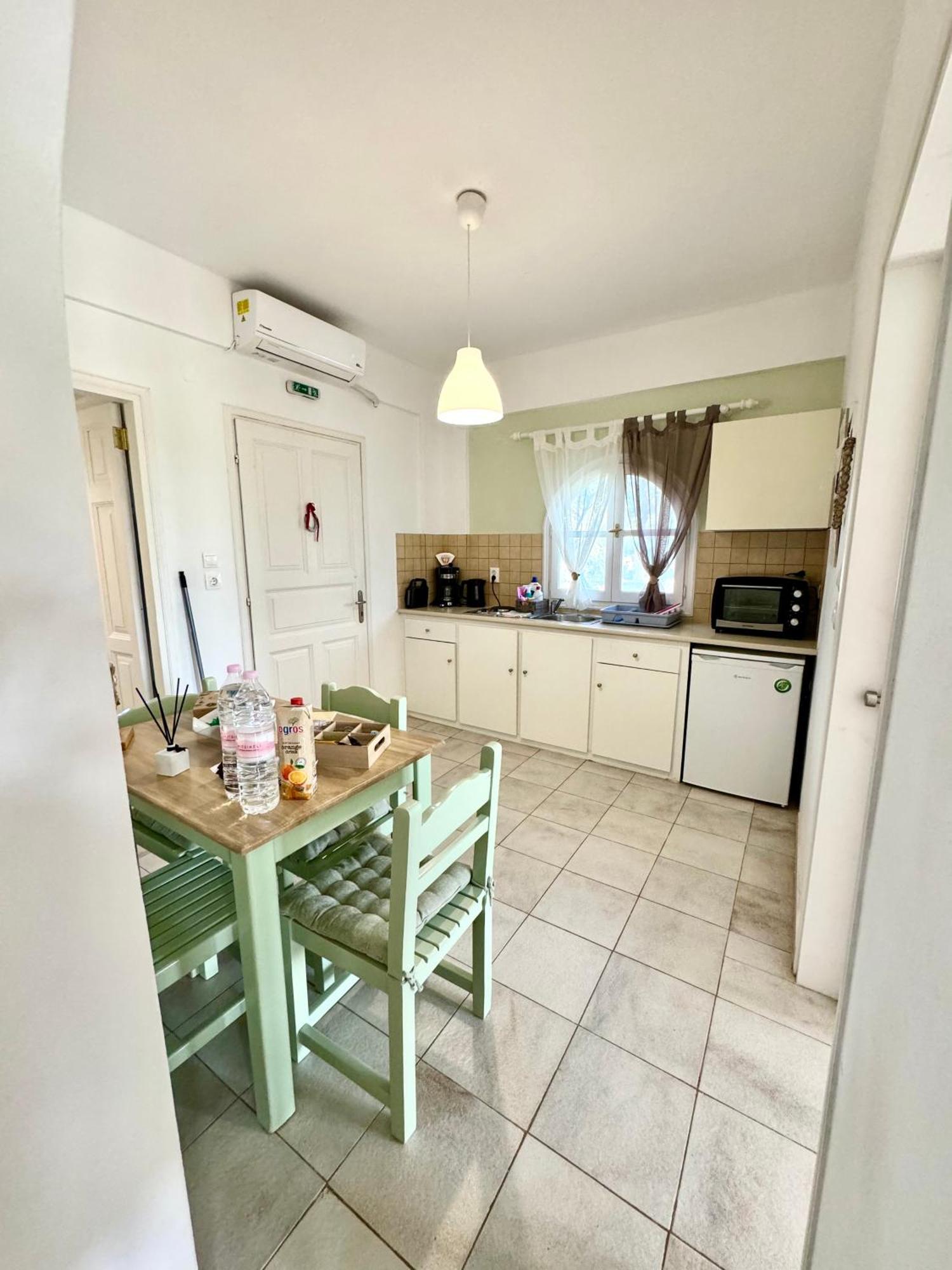 Sungate Villas Almiros Beach Екстер'єр фото